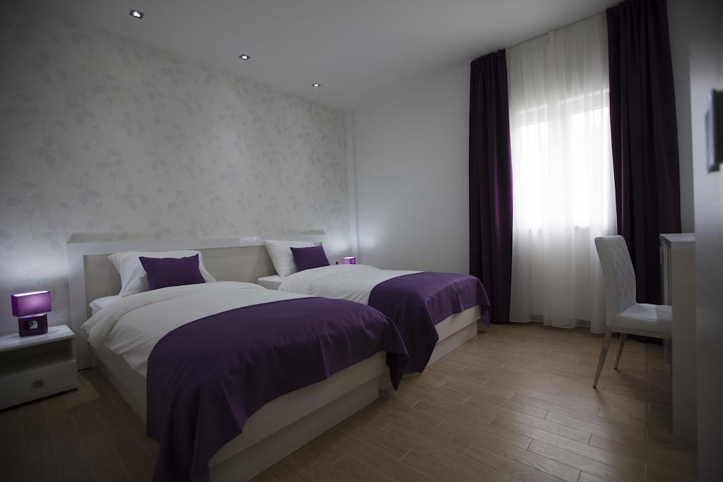 Rooms Ino Kaštela Kültér fotó